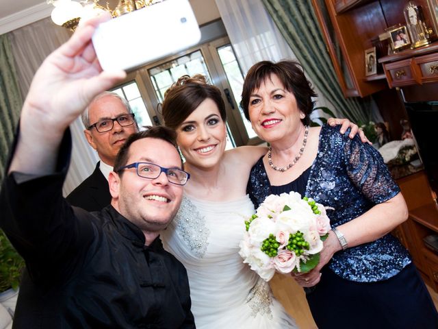 La boda de Antonio y Esther en San Sebastian De Los Reyes, Madrid 14