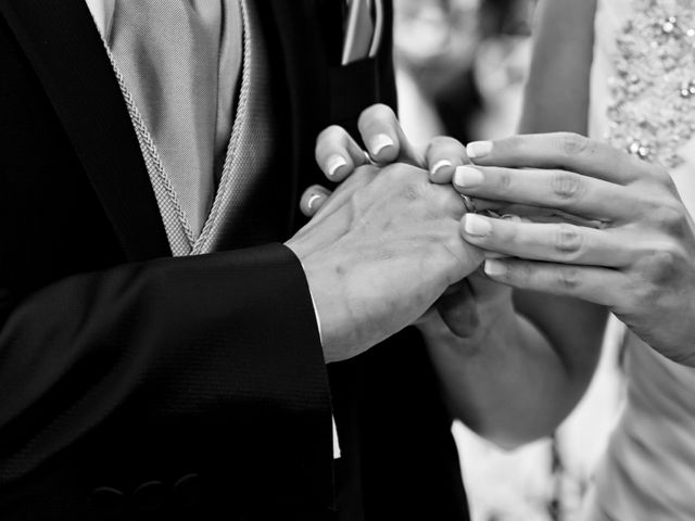 La boda de Antonio y Esther en San Sebastian De Los Reyes, Madrid 21