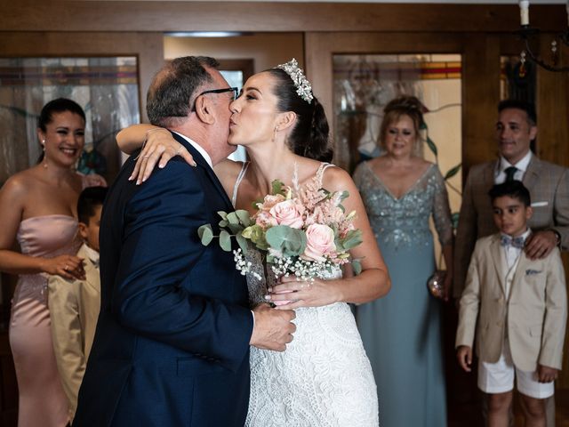 La boda de Lydia y Juanjo en Torre De Juan Abad, Ciudad Real 12