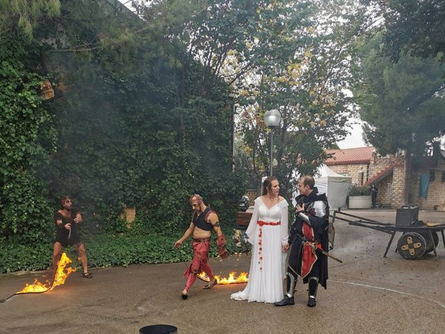 La boda de Elena y Adrián en Fuentes De Ebro, Zaragoza 11