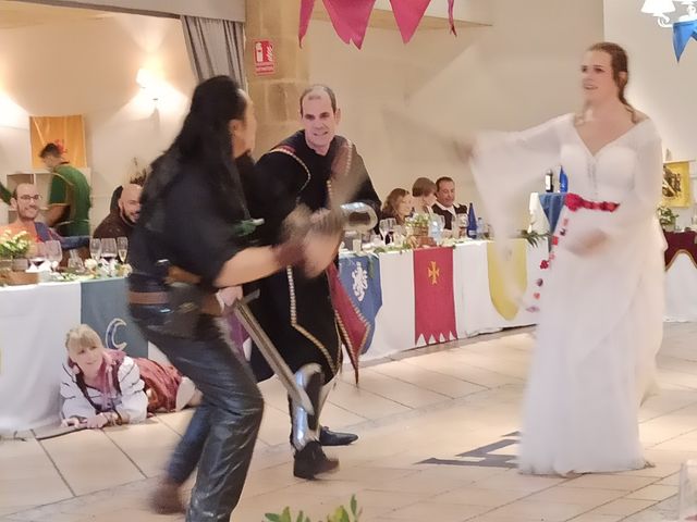 La boda de Elena y Adrián en Fuentes De Ebro, Zaragoza 23