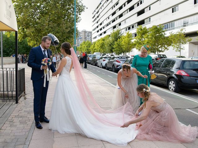 La boda de Cristina y Luis en Zaragoza, Zaragoza 35
