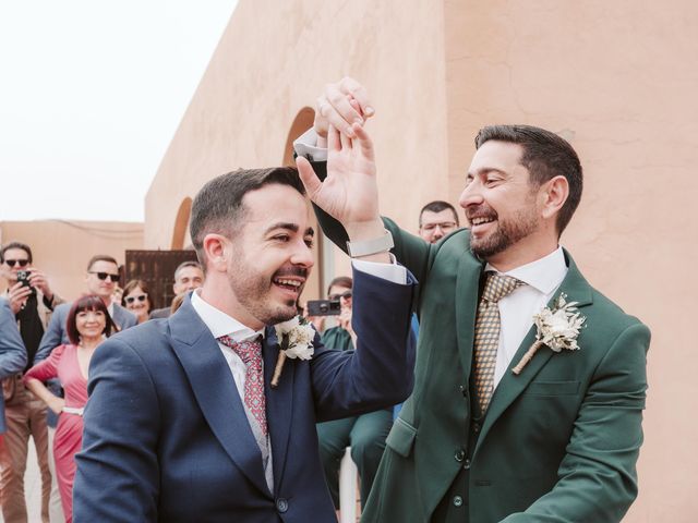 La boda de Juan y Manuel en Conil De La Frontera, Cádiz 27