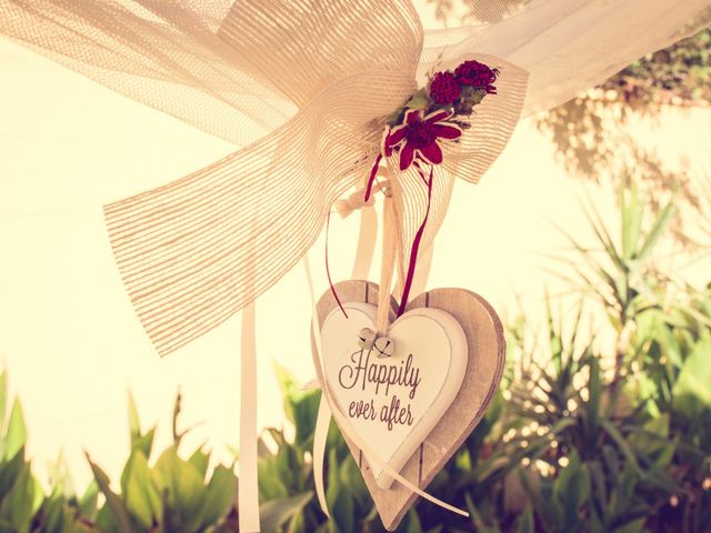 La boda de Daniel y Miriam en Chiclana De La Frontera, Cádiz 11