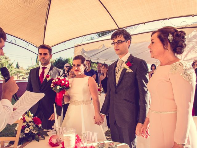 La boda de Daniel y Miriam en Chiclana De La Frontera, Cádiz 16