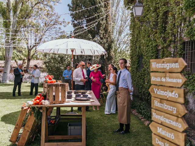 La boda de Abraham  y Chris  en Cubas De La Sagra, Madrid 14