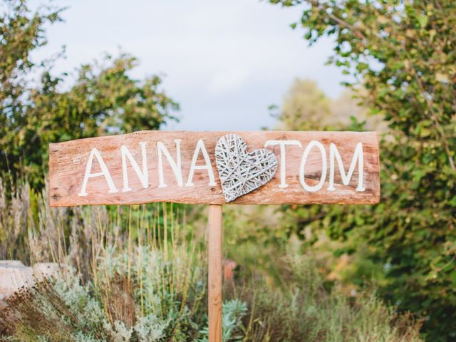 La boda de Tom y Anna en Riudecolls, Tarragona 49