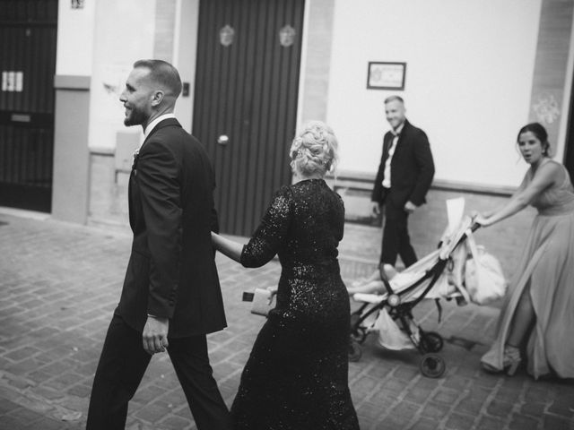 La boda de Carlos y Shere en Sevilla, Sevilla 3