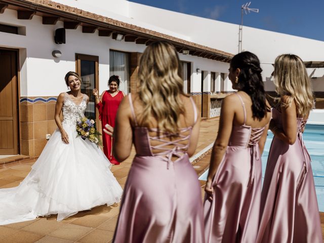 La boda de Aday y Marta en Arucas, Las Palmas 33