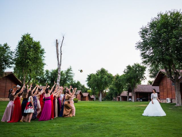 La boda de Julio y Paula en Arganda Del Rey, Madrid 54