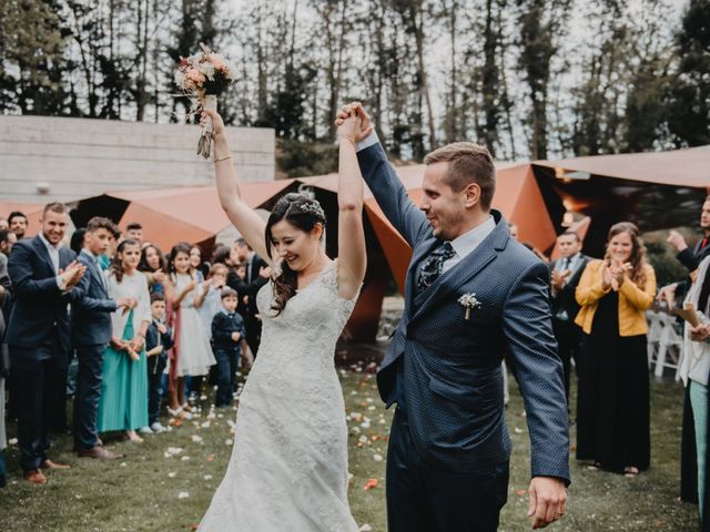 La boda de Joel y Jess en Santa Coloma De Farners, Girona 28