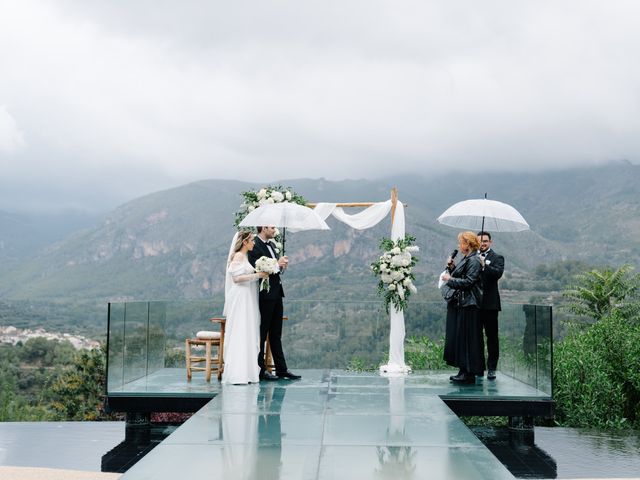 La boda de Alex y Polina en Benimantell, Alicante 46