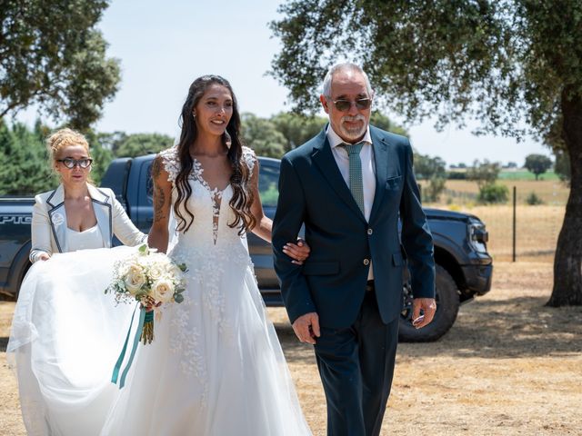 La boda de David y Sonia en Benavente, Zamora 40