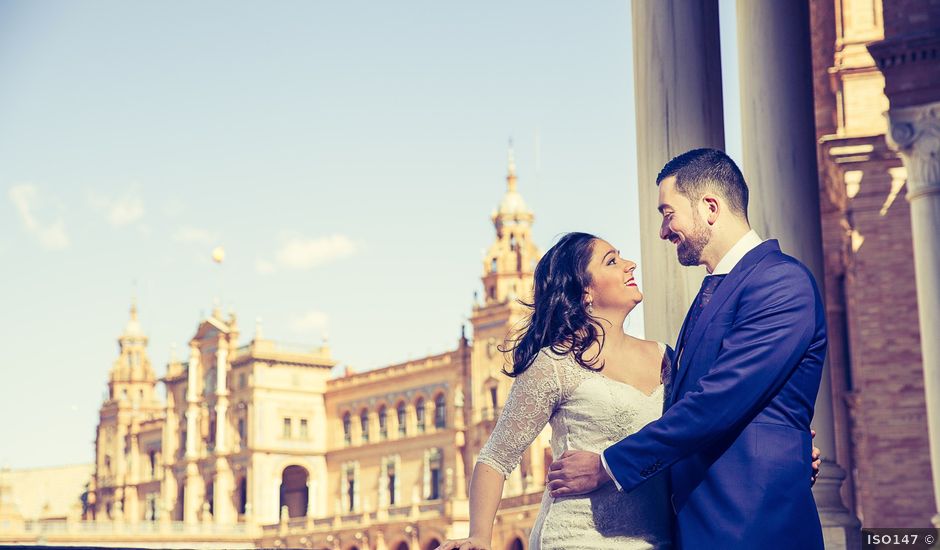 La boda de Sebastian y Cristina en La Puebla De Cazalla, Sevilla