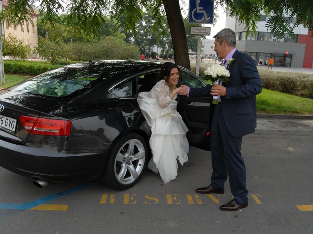 La boda de Anna y Rubén en Ripollet, Barcelona 1