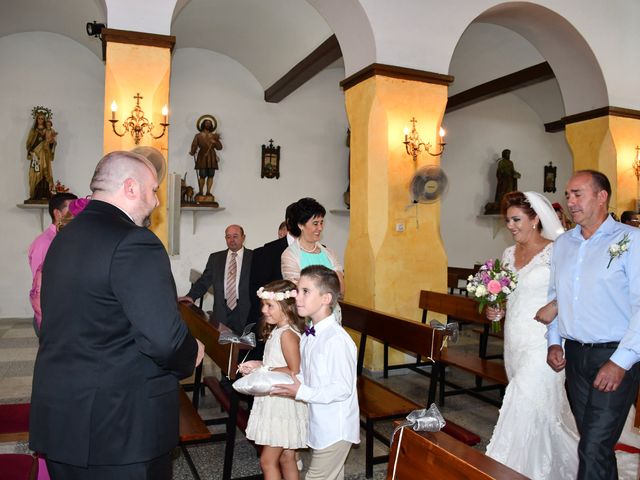 La boda de Mariano y Mercedes en Benahadux, Almería 13