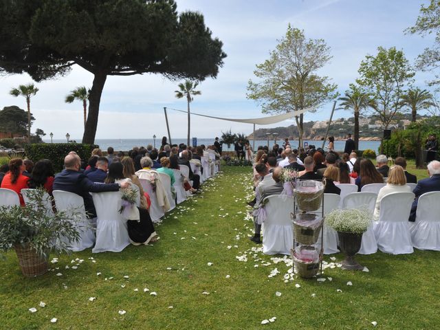 La boda de Xavi y Sonia en S&apos;Agaró, Girona 41