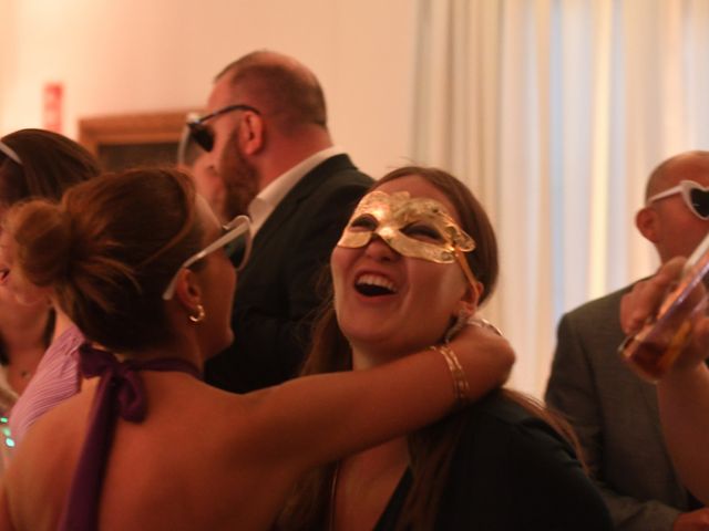 La boda de Xavi y Sonia en S&apos;Agaró, Girona 103