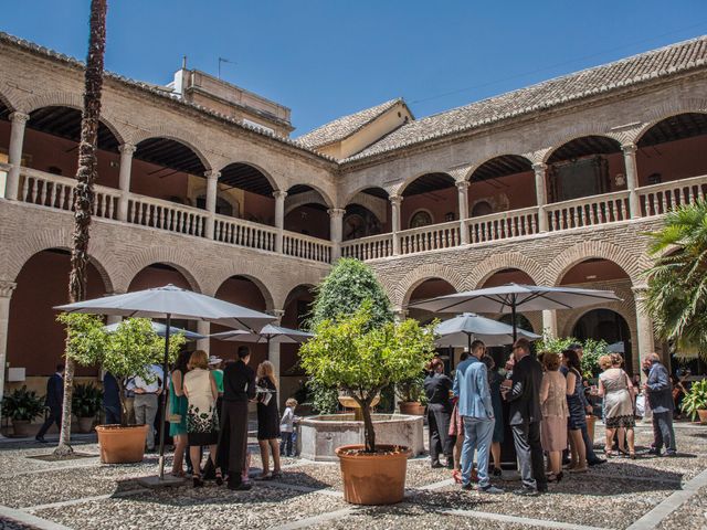 La boda de Carlos y Guadalupe en Granada, Granada 18