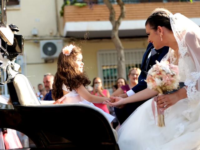 La boda de Cinthia y Vicente en Catarroja, Valencia 20