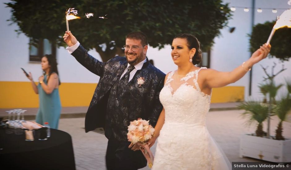 La boda de Cinthia y Vicente en Catarroja, Valencia