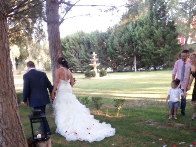 La boda de Maikel y Sara en Los Santos De La Humosa, Madrid 1