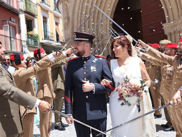 La boda de Santi y Laura en Dos Hermanas, Sevilla 21