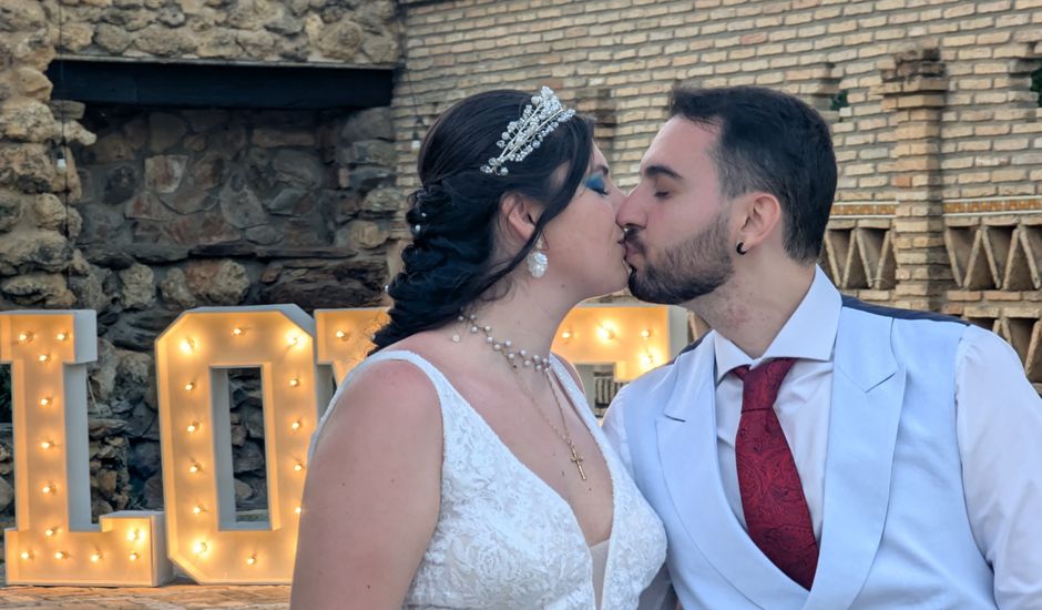La boda de Javier y Esther en Tomares, Sevilla
