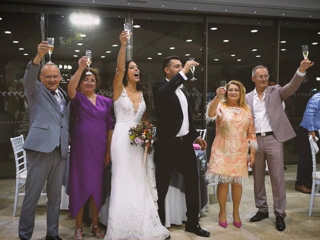 La boda de Leticia y Alexis en Catarroja, Valencia 13