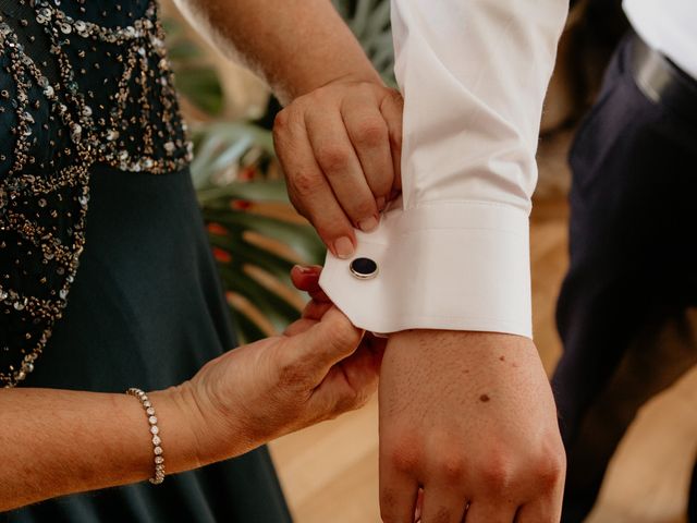 La boda de Marc y Jennifer en Vilanova Del Valles, Barcelona 12