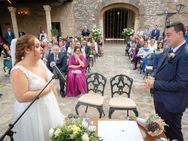 La boda de Tomeu y Tamara en Bunyola, Islas Baleares 33
