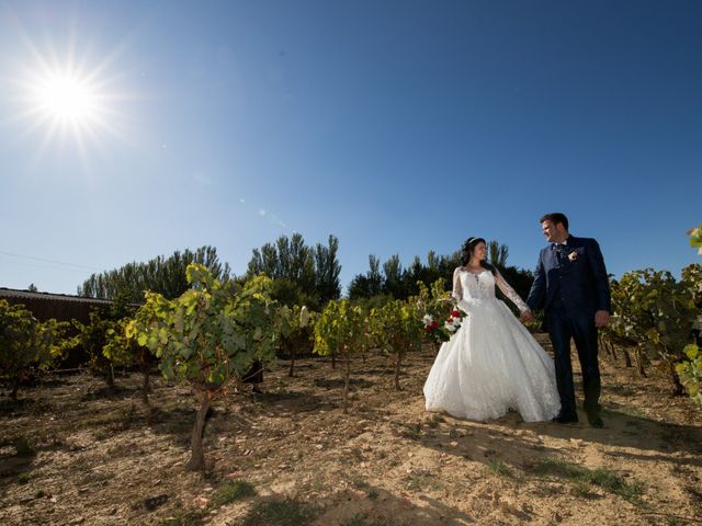 La boda de Raúl y María en Fromista, Palencia 25