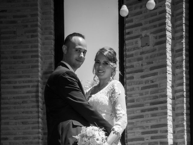 La boda de Kike  y Ana en Torrejón De Ardoz, Madrid 16