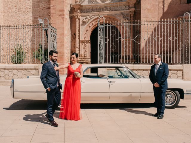 La boda de José Antonio y Cristina en Tomelloso, Ciudad Real 57