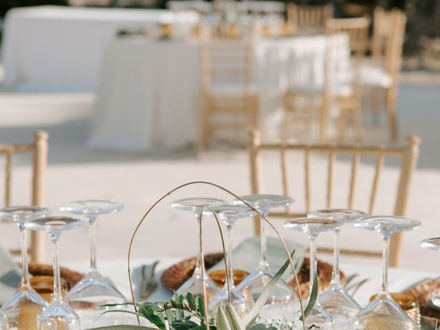 La boda de Victor y Brianna en San Juan De Alicante, Alicante 42