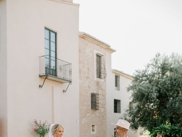 La boda de Victor y Brianna en San Juan De Alicante, Alicante 49