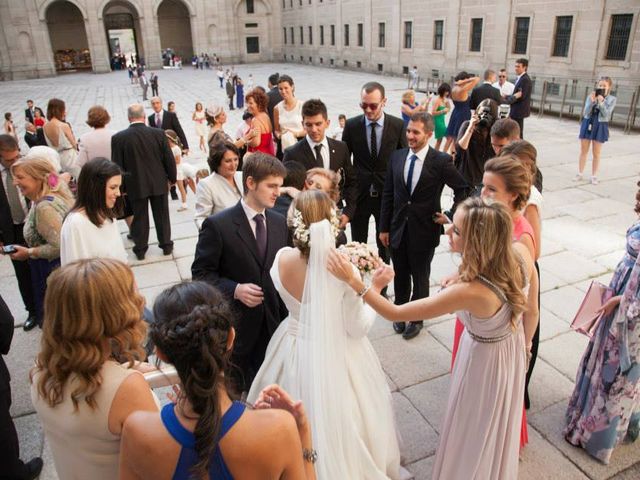 La boda de María y Javier en San Lorenzo De El Escorial, Madrid 24