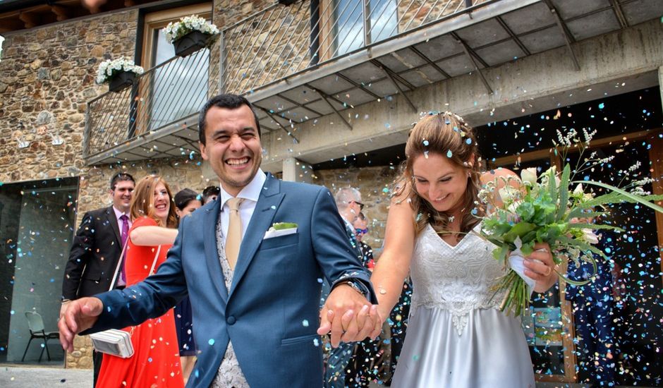 La boda de Marc y Carlota en Ger, Girona