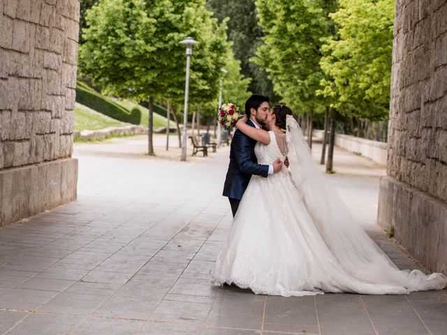 La boda de Carolina  y Yareb  en Valladolid, Valladolid 35