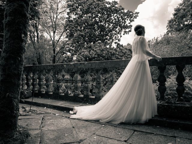 La boda de Iván y Dora en Santiago De Compostela, A Coruña 1