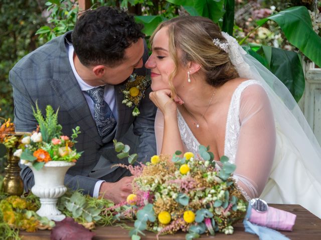 La boda de Paula y Jorge en Quart De Poblet, Valencia 17