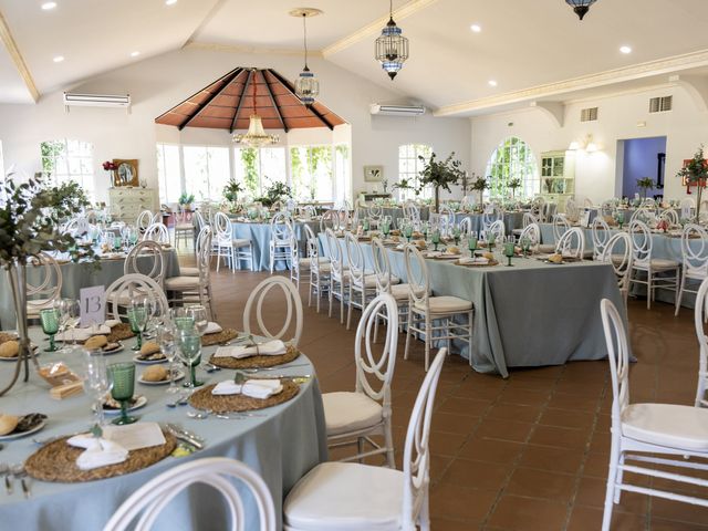 La boda de Ismael  y Sonia  en Fuentes De Andalucia, Sevilla 27