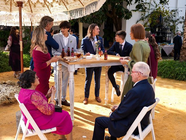 La boda de Ismael  y Sonia  en Fuentes De Andalucia, Sevilla 42