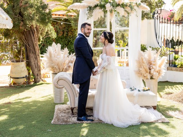 La boda de Ismael  y Sonia  en Fuentes De Andalucia, Sevilla 43