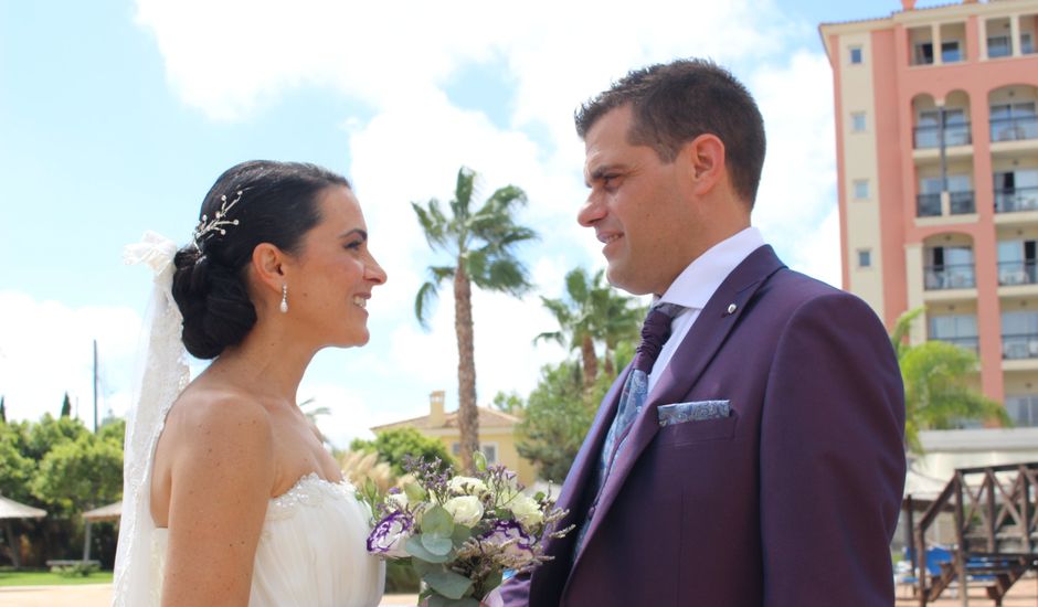 La boda de Juanjo y Tania en Alacant/alicante, Alicante