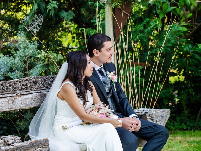 La boda de Cristian y Giovana en Sant Fost De Campsentelles, Barcelona 29