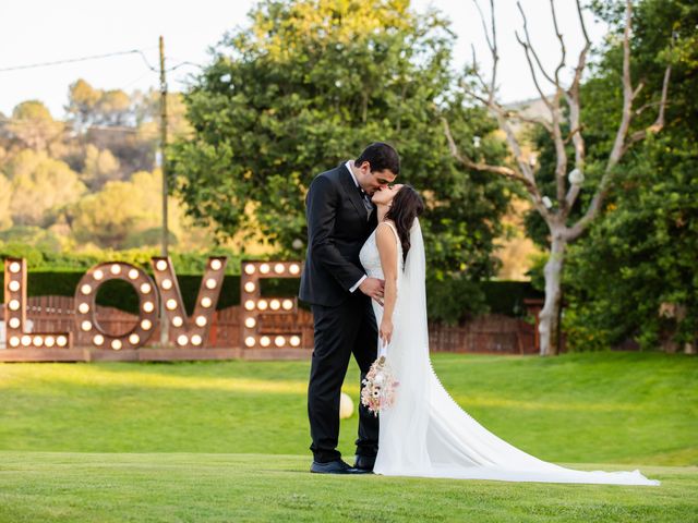 La boda de Cristian y Giovana en Sant Fost De Campsentelles, Barcelona 1