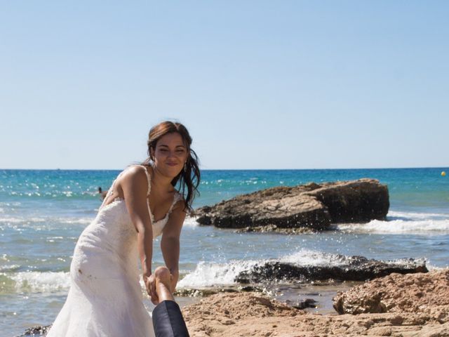 La boda de Cristian y Blanca en La Pobla De Claramunt, Barcelona 20