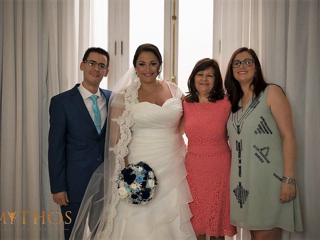 La boda de Juan Carlos y Eva Maria en Sevilla, Sevilla 15