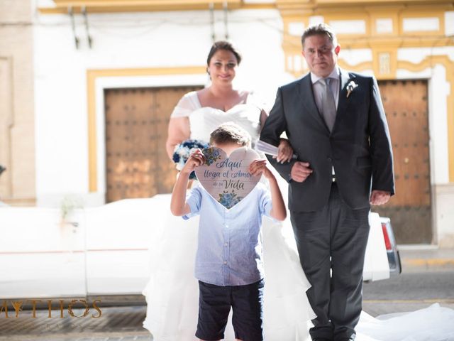 La boda de Juan Carlos y Eva Maria en Sevilla, Sevilla 25